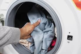 Professional laundry wash service in Clapham Junction SW11 with fabric-safe cleaning 
